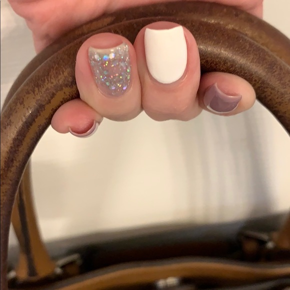 Michael Kors purse - Picture 8 of 8